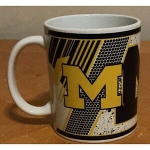 Boelter Brands Michigan Wolverines Coffee Mug, Team Colors